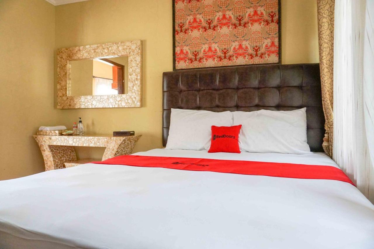 Reddoorz Resort @ 塔旺曼谷 外观 照片